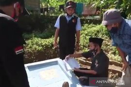 Warga sudah meninggal masuk dalam data pendukung bakal pasangan calon