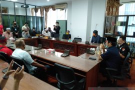 Aliansi masyarakat Kalsel anti komunis tolak  RUU HIP