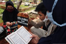 5 artis yang meninggal dunia karena riwayat diabetes