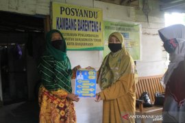 Ketua Tim Penggerak PKK kunjungi Posyando Kambang Berenteng