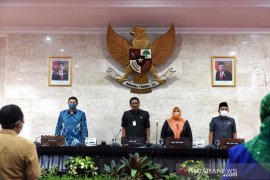Rapat paripurna pengumuman pemberhentian Wawali Kediri