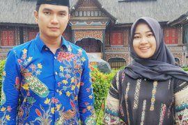 Resmi melamar kekasih, Aldi Taher akan menikah September