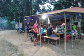 Gara-gara TMMD omzet warung kelontong Lisa alami kenaikan