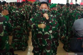 Ratusan prajurit TNI AD kembali dikirimkan ke Papua Barat