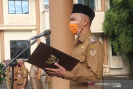 Wabup HST: Pertumbuhan ekonomi minus mencapai 5 persen, jadi perlu pelonggaran