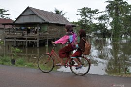 BELAJAR KELOMPOK TERDAMPAK BANJIR Page 3 Small