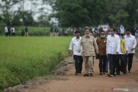 Presiden jelaskan alasan tunjuk Menhan pimpin ketahanan pangan