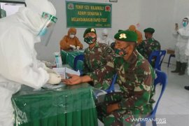 Yonif 123 Rajawali gelar tes cepat COVID-19 kepada prajurit dan keluarga