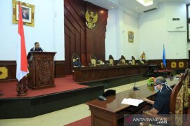 Bupati Gianyar tanggapi DPRD soal APBD 2019 dan "refocusing" APBD 2020