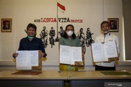 LKBN Antara-PFN-BP teken MoU integrasi klaster media BUMN Rabu, 15 Juli 2020 16:06 WIB