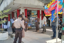 Tak miliki apoteker, pemkot segel  apotek Manjur di Palangka Raya