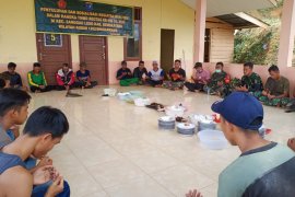 Dalam Rangka Hut Kodam XII/Tpr ke -62 Satgas TMMD laksanakan doa bersama