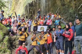 Promosi wisata, FBCC, Asbisindo dan SABC sambangi Air Terjun Biluy