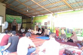 Cegah penyebaran narkoba, Kapolsek Baiturrahman sosialisasi di keluarga pasien