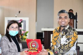DPRD Gorontalo Utara-Minahasa Tenggara bahas penerapan normal baru COVID-19
