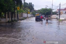 Pekerjaan berat mengatasi bencana hidrometeorologi di Sumsel!