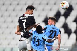 Dwigol Ronaldo bawa Juventus  di puncak klasemen