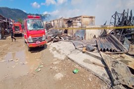 Penyebab terbakarnya Pasar Youtefa Abepura diduga akibat korsleting