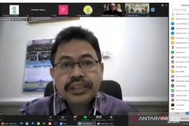 UIN Antasari Banjarmasin gelar webiner nasional "kurikulum FEBI menuju era kampus merdeka"