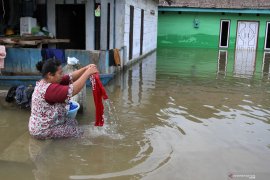 BANJIR RENDAM 18 KECAMATAN DI KONAWE Page 2 Small