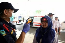 Cek Fakta: Radiasi Thermo Gun dapat merusak otak?