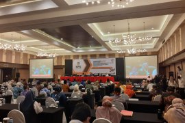 KPU gelar pleno rekapitulasi verifikasi faktual dukungan perseorangann di Pilgub Sumbar