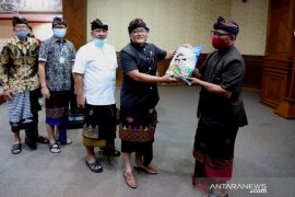 Pemkab Badung bantu petani demi menjaga stabilitas pangan