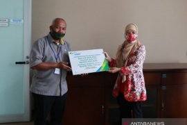 BPJAMSOSTEK Karawang serahkan jaminan kecelakaan kerja senilai Rp1,4 miliar