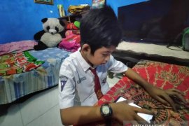 Infografik menjaga kesehatan jiwa anak di tengah pandemik