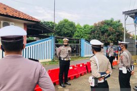 Informasi bus masuk sungai di Tol Cipali adalah hoaks