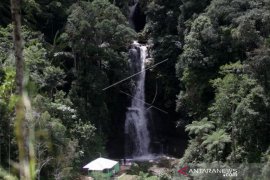 WISATA AIR TERJUN SARASAH Page 1 Small