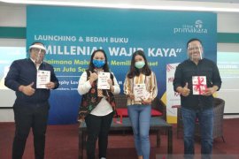 Dosen STMIK Primakara luncurkan buku "Millenial Wajib Kaya, Omset Ratusan Juta Saat Krisis"