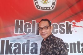 KPU Batam masih tunggu perbaikan dukungan  Rian Ernest-Yusiani