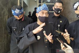 Dua warga sekitar sekolah Secapa AD Bandung positif COVID-19