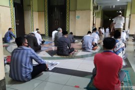 Pekanbaru tiadakan salat Id di masjid dan lapangan, ini alasannya