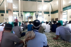 Shalat Idul Adha di Masjid Sultan Kasimuddin