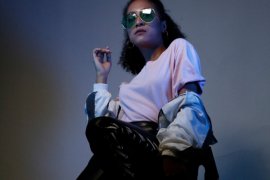 Jacqueline Caroline nyanyikan ulang lagu "Kangen"  yang pernah dipopulerkan Dewa 19