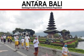 TABANAN BUKA PURA ULUNDANU YANG DITUTUP AKIBAT COVID-19