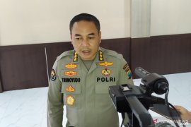 Polda Jatim buka posko pengaduan kasus "fetish" kain jarik berkedok riset