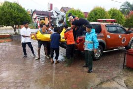 Setelah dicari selama 19 jam, jasad Warta akhirnya ditemukan