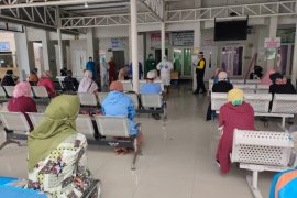 295 kontak erat pasien COVID-19 di Bener Meriah periksa swab, sisa 401 orang lagi