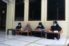 Masjid Almuhajirin peduli, wifi gratis bagi ummat