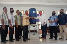 Inpex Masela salurkan sembako untuk warga di Tanimbar