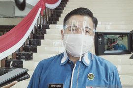 Wali Kota minta tidak ada lomba panjat pinang