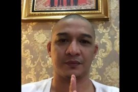 Tampil plontos, ini penjelasan Pasha Ungu soal rambut pirang