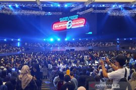 Benarkah penggemar grup idola pasti fanatik?