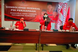 PDI Perjuangan Surabaya rapatkan barisan jelang rekomendasi bacawali turun