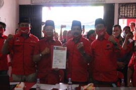 Bahdin Nur Tanjung-Edi Polo Sitanggang resmi diusung PDI-Perjuangan di Pilkada Sibolga