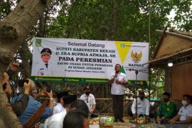 Bupati Bekasi resmikan saung UMKM ekowisata Sungai Jingkem