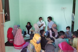 DPPPA Situbondo terjunkan tim trauma healing pulihkan mental anak-anak